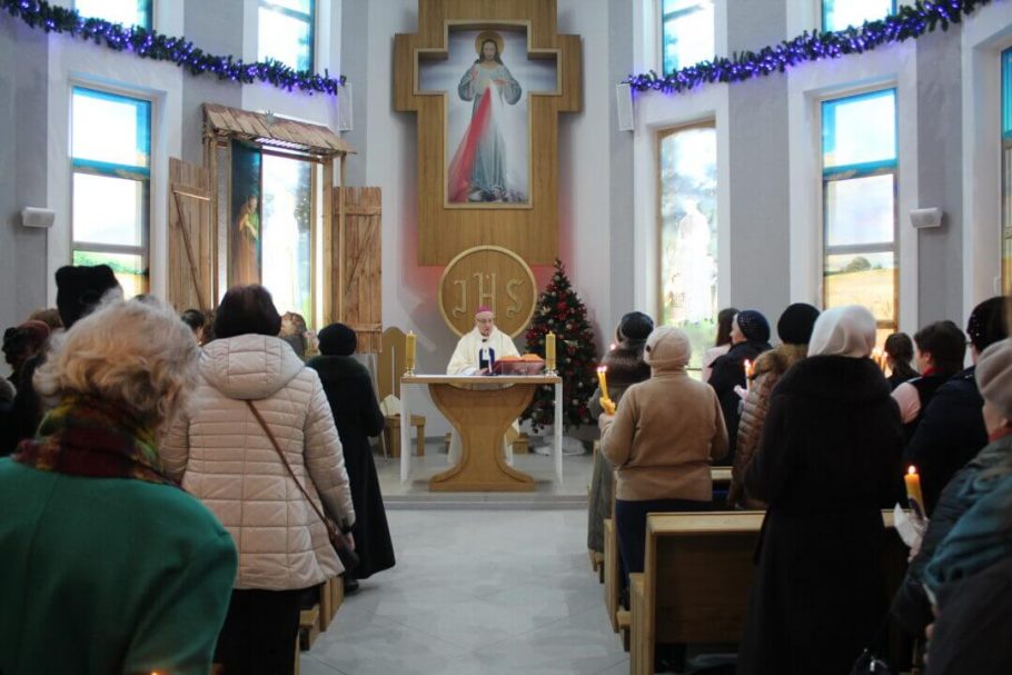 Архиепископ Кондрусевич отправил первую отпустовую Мессу в нашей часовне