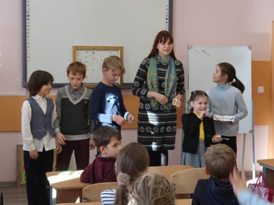 Nadzeja Jasminska conducted a lesson for the students of the Mission