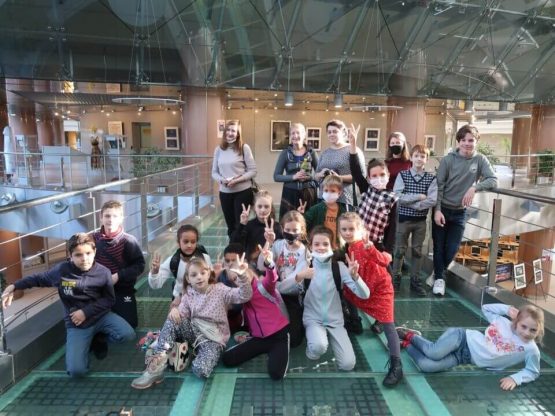 An excursion to the National Library took place