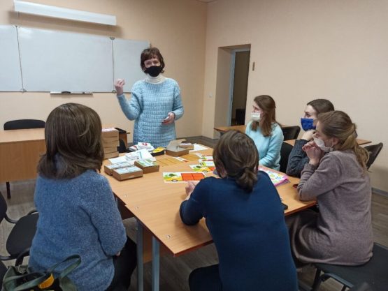 Прайшоў майстар-клас па адукацыйных настольных гульнях для педагогаў Місіі