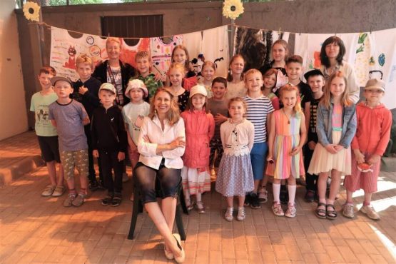 Аксана Аракчэева правяла майстар-клас па маляванні партрэта