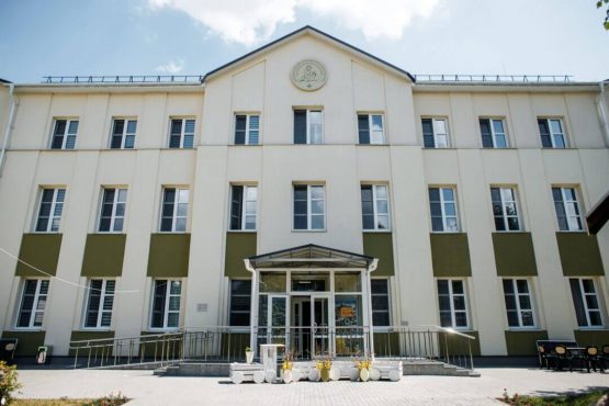 Rozkład pracy i nabożeństw na 7–11 marca