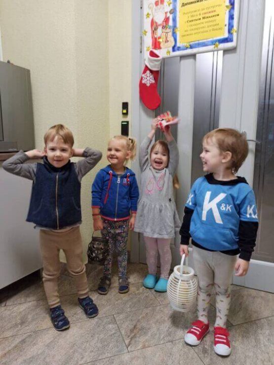 Збіраем ахвяраванні ў боцік св. Мікалая