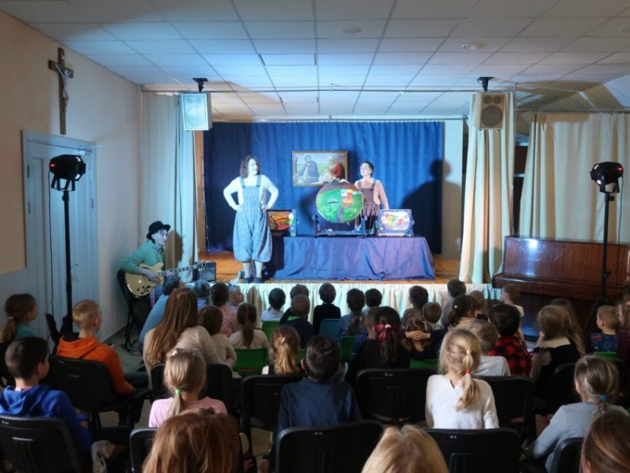 Spektakl „Wita Biełaja Kreska” (Wita Biała Kreska) zaprezentowano w Centrum
