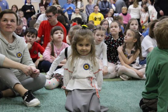 Wideorelacja z modlitwy uwielbienia „Dzieci niosą miłosierdzie”!