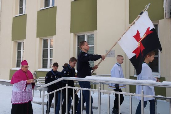 Betlejemskie Światło Pokoju dotarło do Chrześcijańskiego Centrum Socjalnego