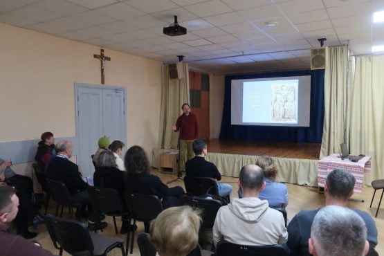 “Пачатак хрысціянства на беларускіх землях (IX–XIII стагоддзі)”