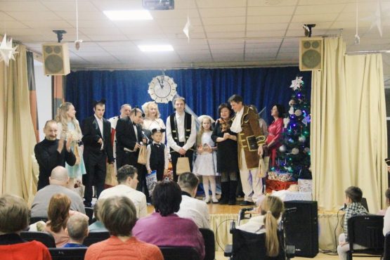 Przedstawienie inkluzywnego teatru z Homla odbyło się w Misji