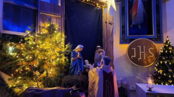 Хрыстос нарадзіўся!